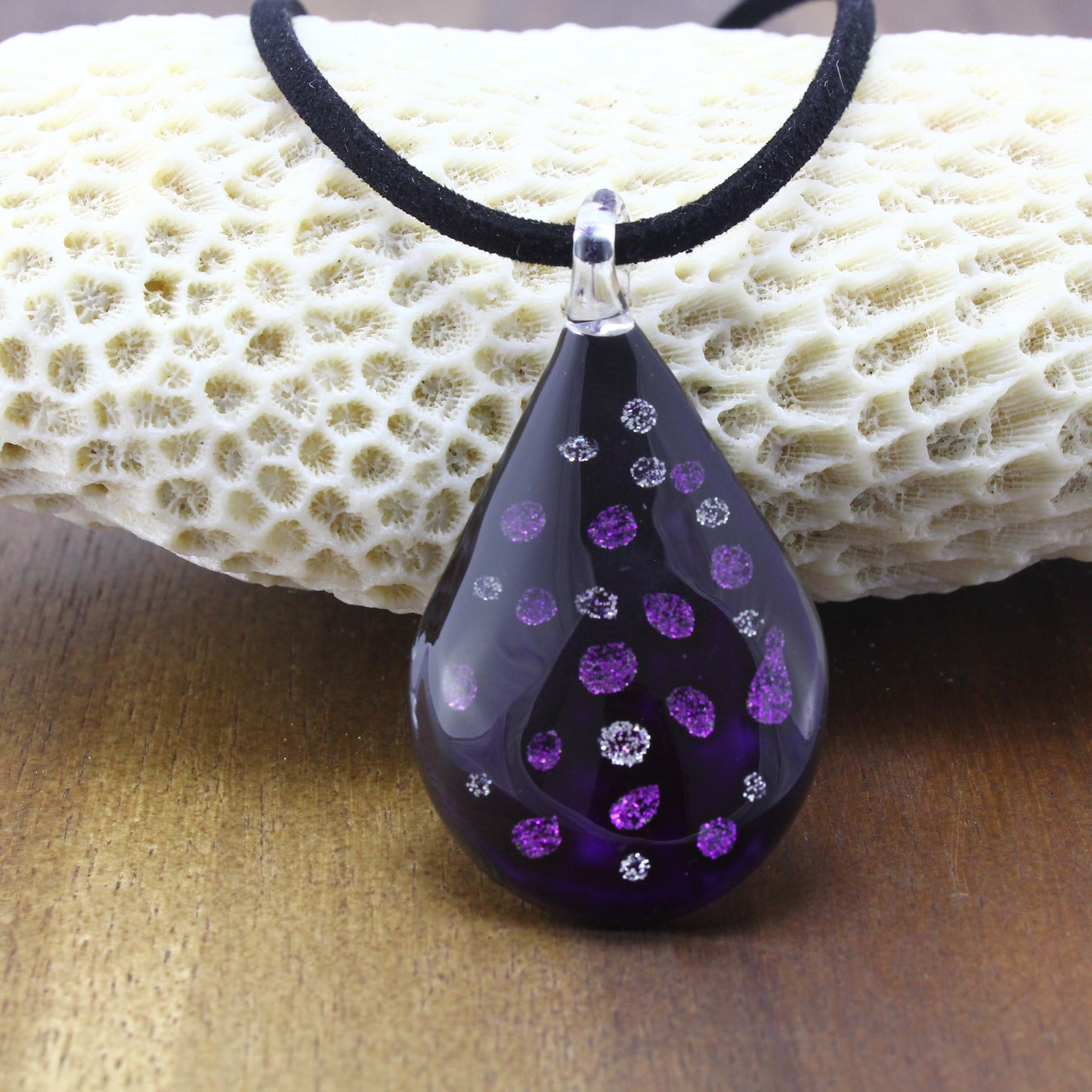 SWN509 - Purple Glass Teardrop Sparkle Pendant Necklace