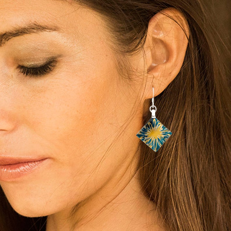 SWE514 - Blue Glass Diamond Drop Earring