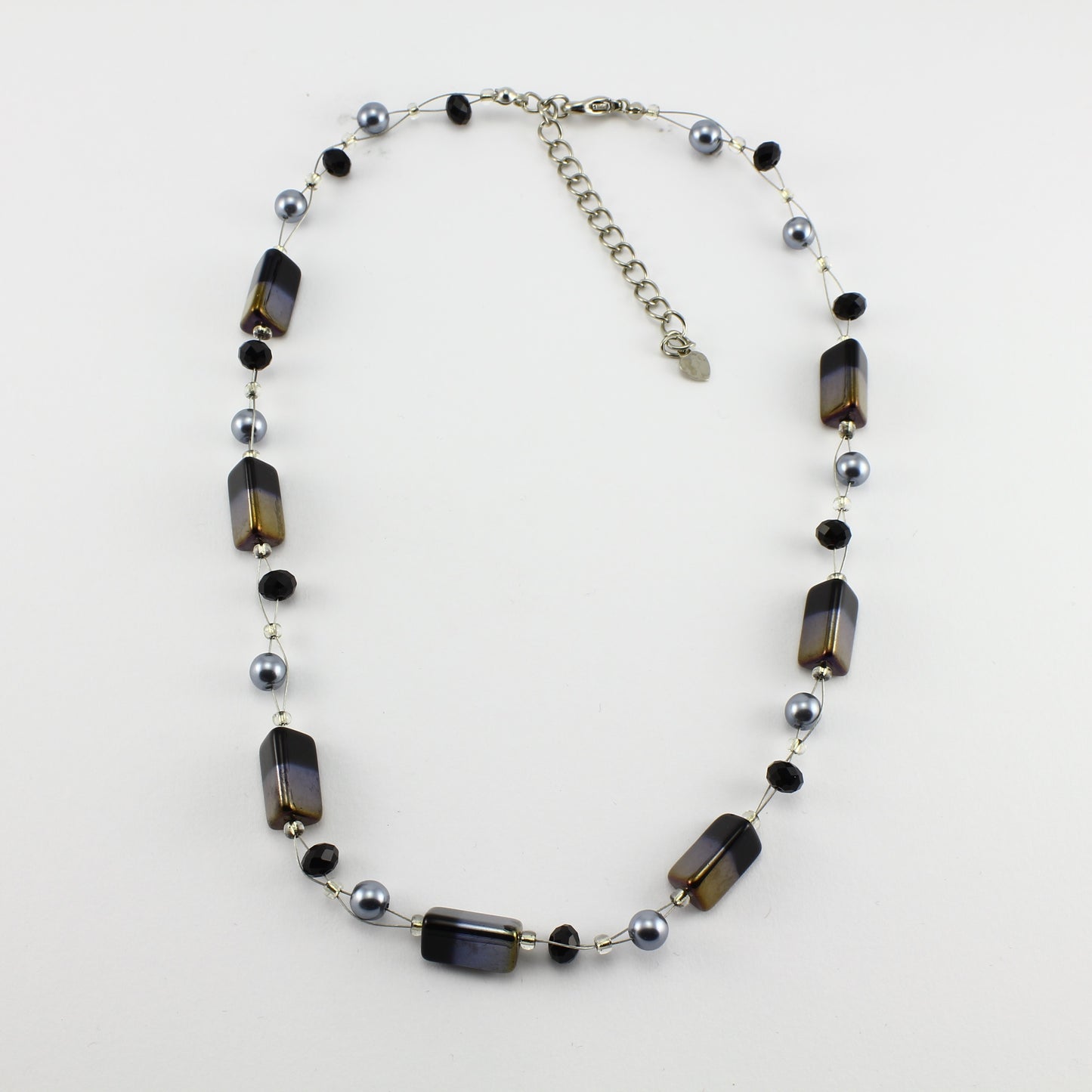SWN0043BK - PIPPA - Black/Gold Rectangle Glass Crystal Necklace